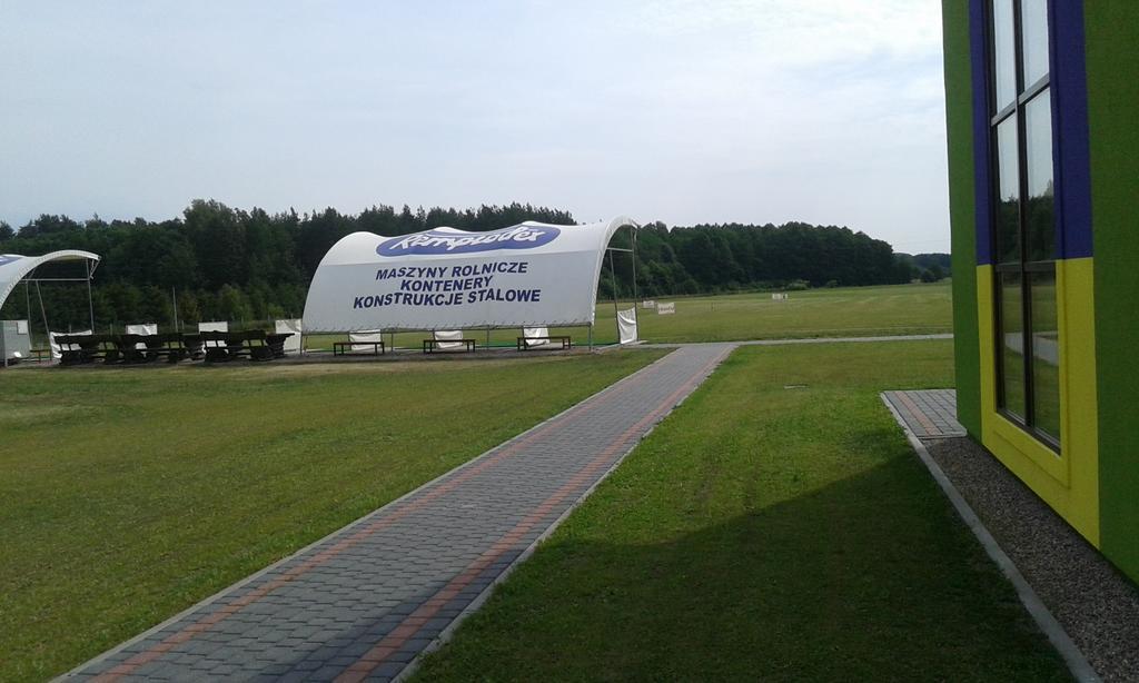 Golf Zajazd Zajaczkowo Σλούπσκ Εξωτερικό φωτογραφία